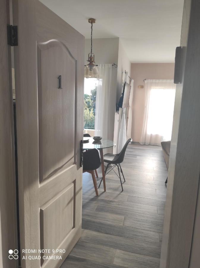 Bar Suite كيبوتس عين غيدي المظهر الخارجي الصورة