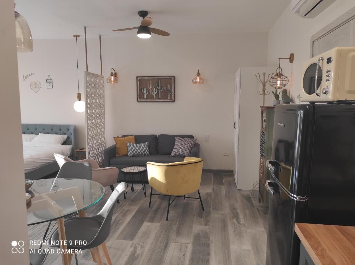 Bar Suite كيبوتس عين غيدي المظهر الخارجي الصورة
